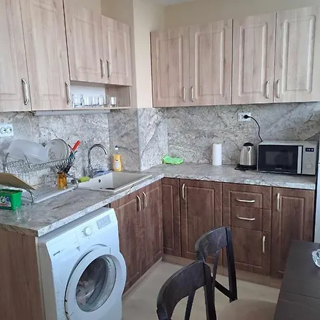 луксозен с гледка към парк и център Apartmán *