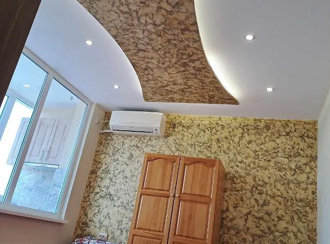 луксозен с гледка към парк и център