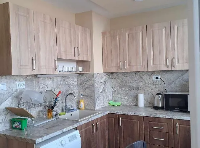 Апартамент луксозен с гледка към парк и център Ямбол