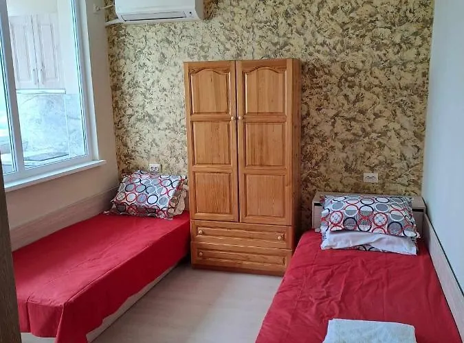 Апартамент луксозен с гледка към парк и център